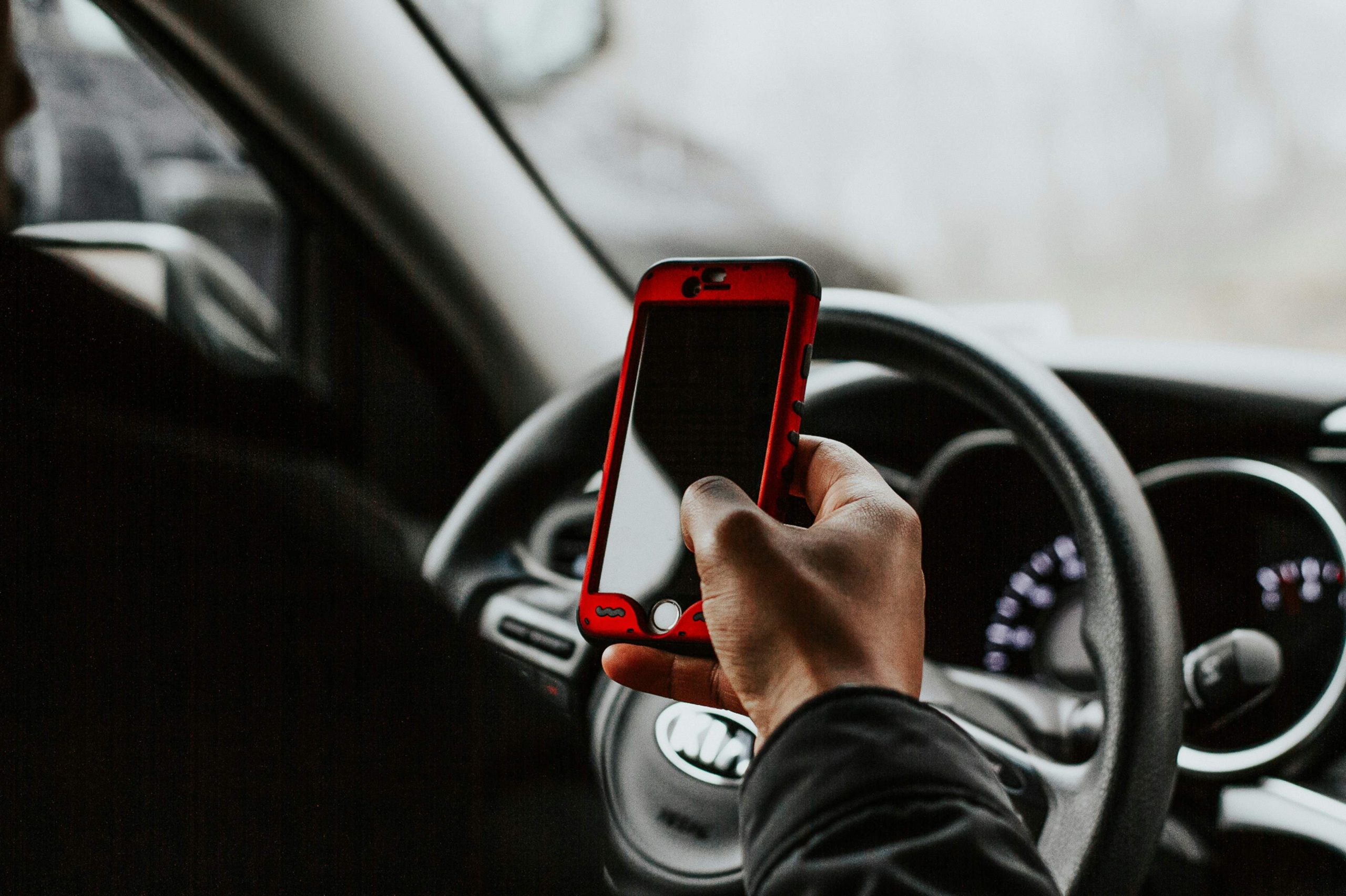 California Officially Rules in Phone Use While Driving