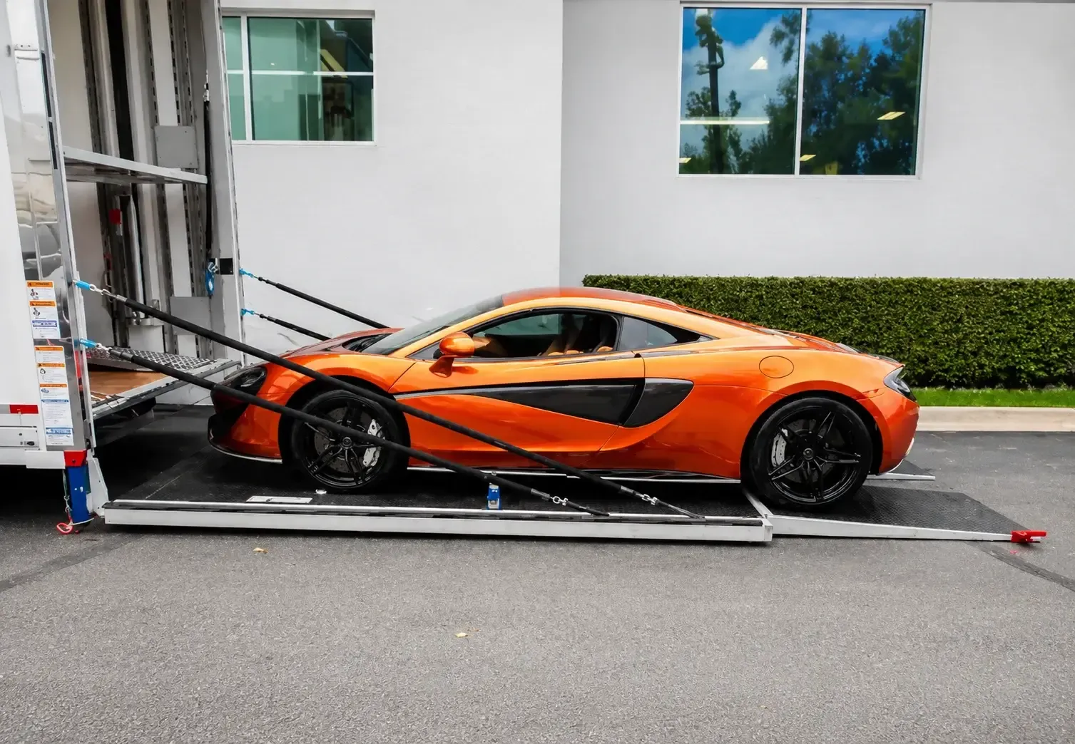 loading procces of luxury sport car